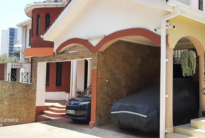 5 Bed Townhouse with Staff Quarters in Westlands Area