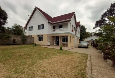 4 Bed Townhouse with En Suite in Karen