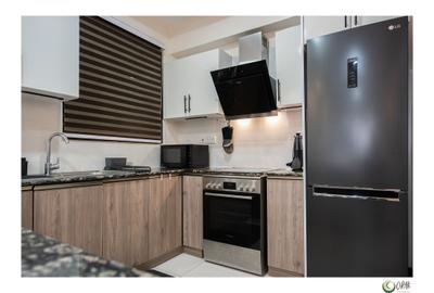 Serviced 2 Bed Apartment with En Suite at Batians Lane
