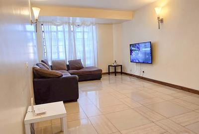 3 Bed Apartment with En Suite at Riverside Drive - 3