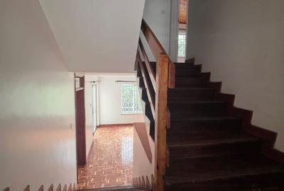 3 Bed Townhouse with En Suite in Kilimani