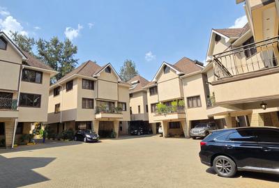 5 Bed Townhouse with En Suite at Lavington Muthangari Drive