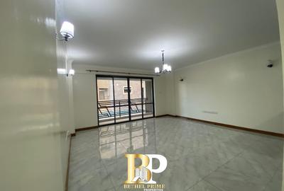 1 Bed Apartment with En Suite in Brookside - 3