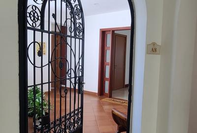 3 Bed Apartment with En Suite in Muthaiga