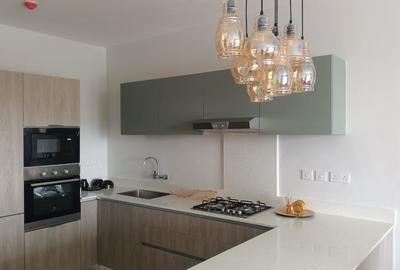 Serviced 3 Bed Apartment with En Suite in Kileleshwa