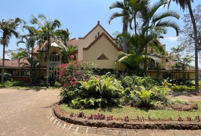 4 Bed Villa with En Suite in Muthaiga - 2