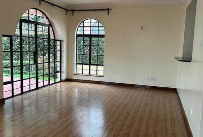 4 Bed House with En Suite in Kiambu Road