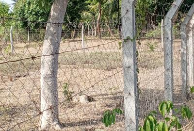 Land at Near Sultan Palace