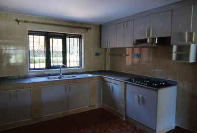 3 Bed House in Runda - 2