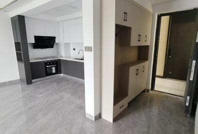 3 Bed Apartment with Swimming Pool in Kilimani - 4