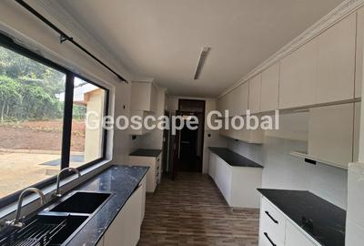 4 Bed House with En Suite in Loresho - 3