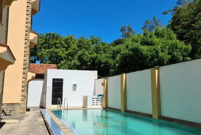 3 Bed Apartment with En Suite at Moyne Drive Nyali - 2