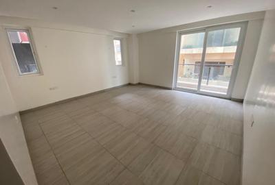 4 Bed Apartment with En Suite in Westlands Area - 3