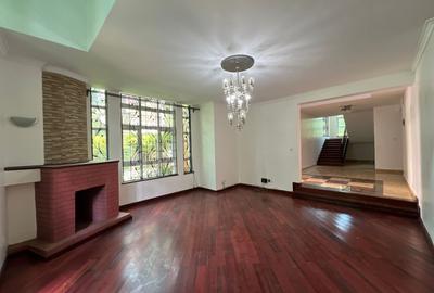 5 Bed Townhouse with En Suite at Convent Drive - 3