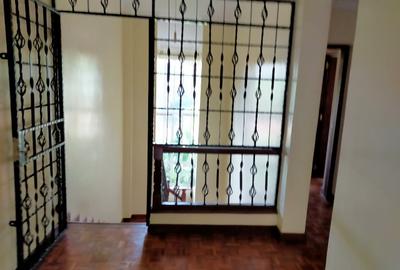 5 Bed House with En Suite in Rosslyn