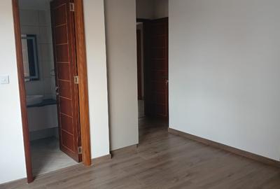 3 Bed Apartment with En Suite in Westlands Area - 4