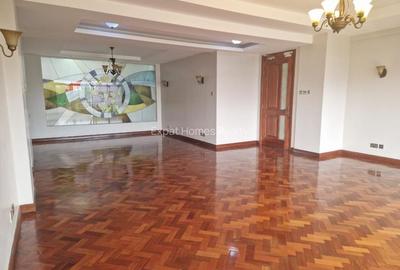 4 Bed Apartment with En Suite in Riverside - 4