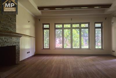 5 Bed House with En Suite at Windy Ridge - 4