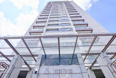 2 Bed Apartment with En Suite at Junction Mall