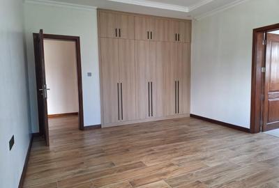 4 Bed House with En Suite at Karen