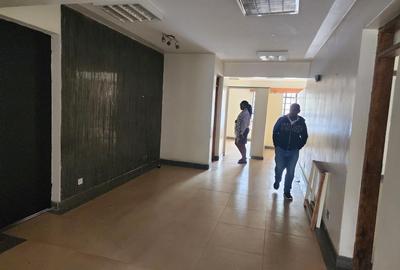 1,800 ft² Office with Backup Generator at State House Rd - 3