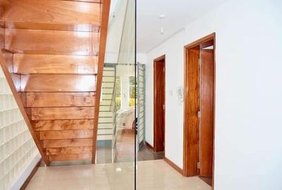 4 Bed Townhouse with En Suite in Lavington - 4