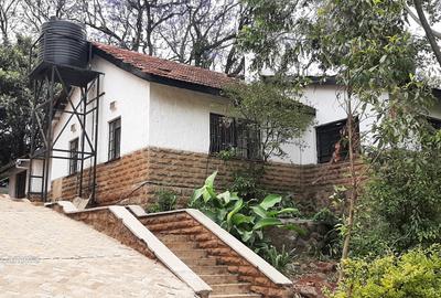 Commercial Property with Fibre Internet in Lavington