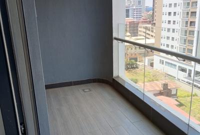 1 Bed Apartment with Swimming Pool in Kilimani