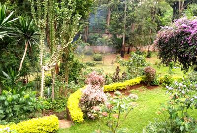 4 Bed House with En Suite in Muthaiga