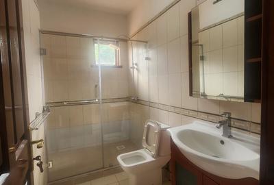 5 Bed Villa with En Suite in Karen - 3