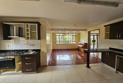 4 Bed House with En Suite in Kitisuru