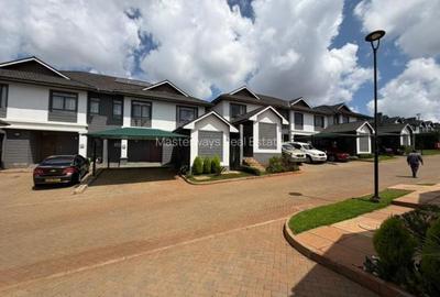 4 Bed Townhouse with En Suite in Runda - 3