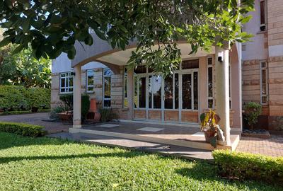 5 Bed House with En Suite in Muthaiga - 2