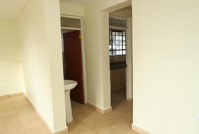 3 Bed Apartment with Parking in Kikuyu Town