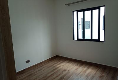 2 Bed Apartment with En Suite in Tatu City