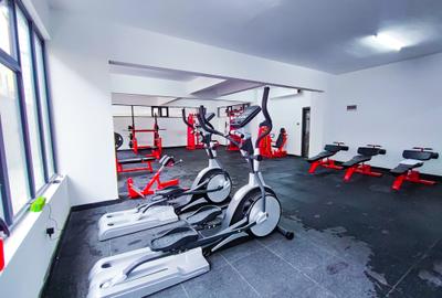 2 Bed Apartment with Swimming Pool at Wood Avenue - 2