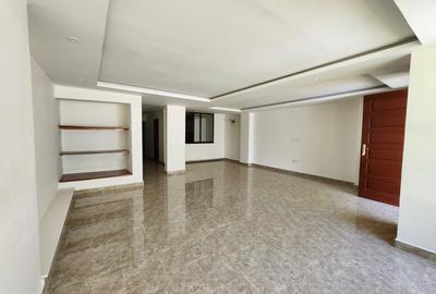 3 Bed Townhouse with En Suite at Riverside - 2