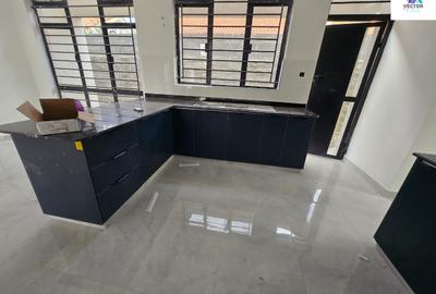 3 Bed House with En Suite in Kitengela - 4