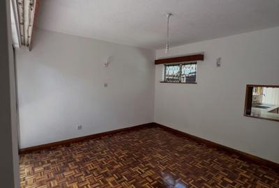 4 Bed Townhouse with En Suite in Lavington - 4