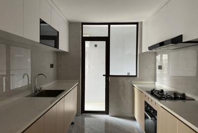 2 Bed Apartment at Riverside - 3