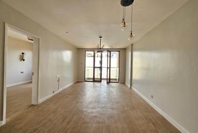 1 Bed Apartment with En Suite in Riverside