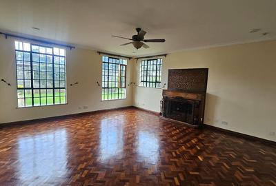 4 Bed House with En Suite in Runda - 4