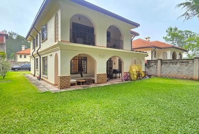 4 Bed Townhouse with En Suite in Lavington - 3
