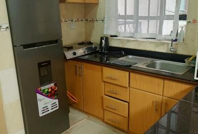 Serviced 1 Bed Apartment with En Suite at School Lane