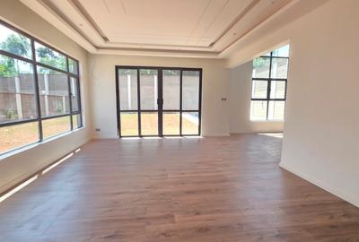 5 Bed Villa with En Suite at Lavington - 4