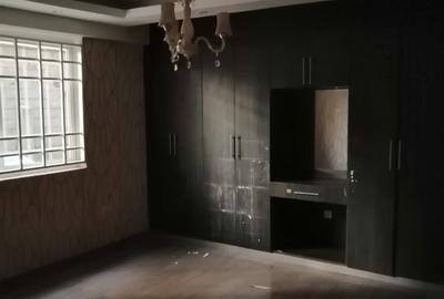 3 Bed Apartment with En Suite in Westlands Area - 4