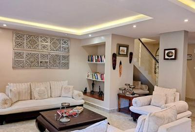 3 Bed Villa with En Suite at Riverside