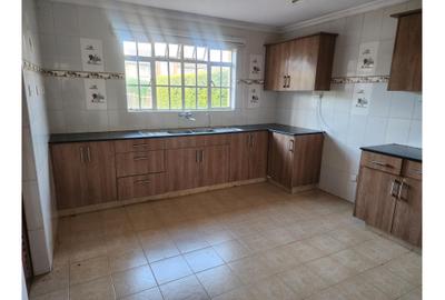 4 Bed House with En Suite at Muthanduku - 3