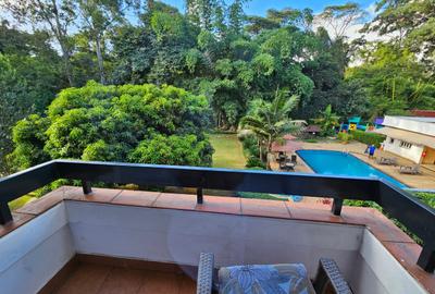 Furnished 3 Bed Apartment with En Suite in Riverside