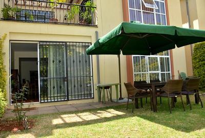 5 Bed Townhouse with En Suite at Brookside Drive - 2
